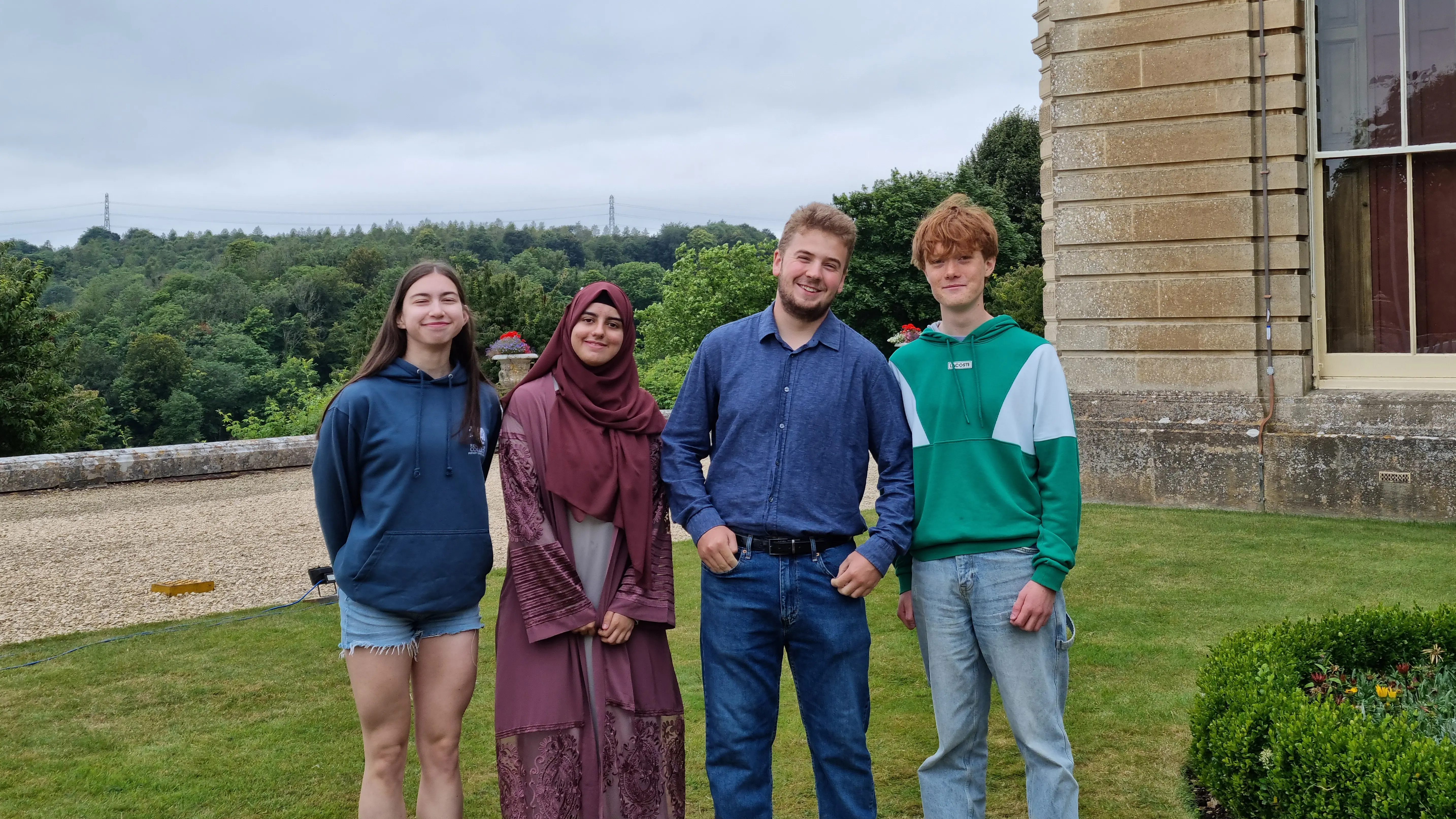  OptimizedImage,Optimized