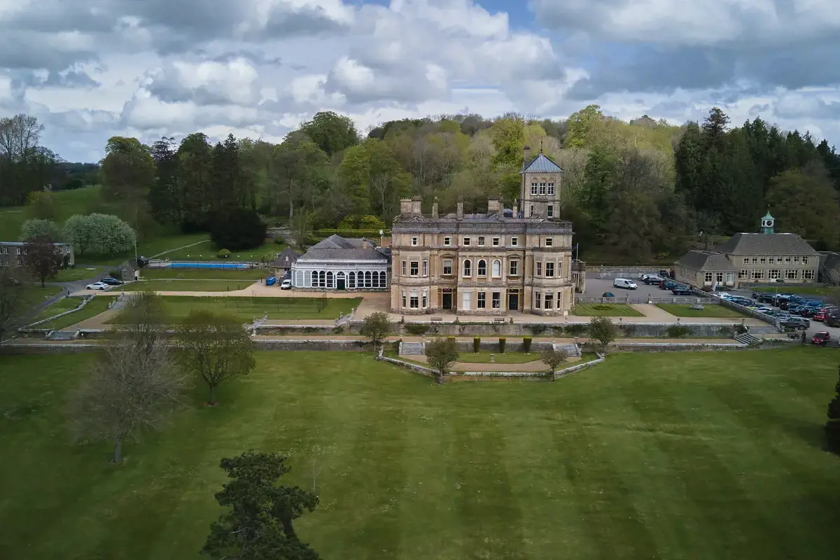Rendcomb College Manor House and Grounds