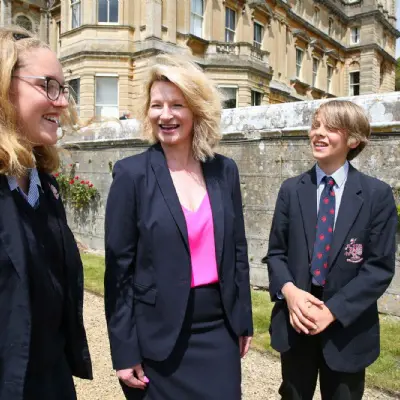 How Boarding Schools Bring Pupil And Parents Closer